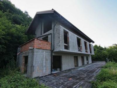 Acheter Maison 265 m2 Trento