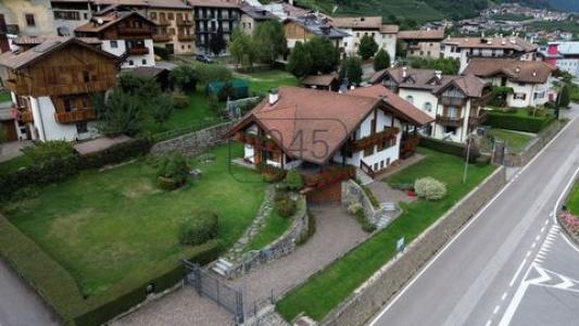 Acheter Maison 525 m2 Terzolas