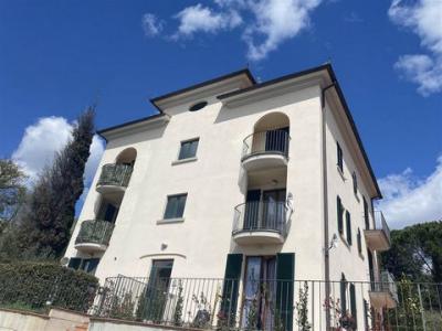 Vente Appartement PASSIGNANO-SUL-TRASIMENO  PG en Italie