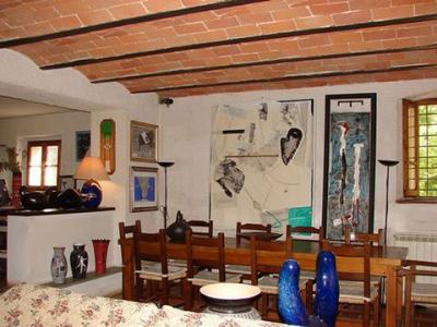 Acheter Maison 360 m2 Bucine