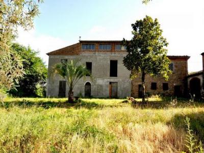 Acheter Maison 700 m2 Monte-san-savino