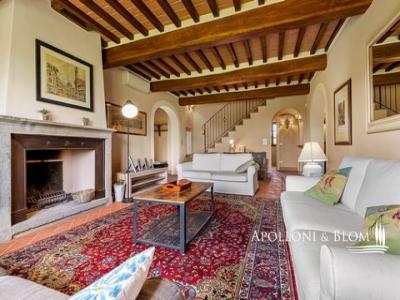 Acheter Maison 245 m2 Cortona