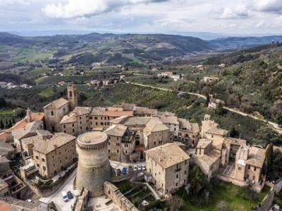 Acheter Maison 387 m2 Gualdo-cattaneo