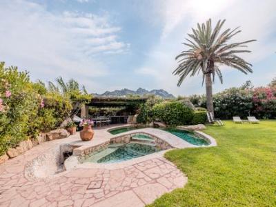 Acheter Maison 250 m2 Arzachena
