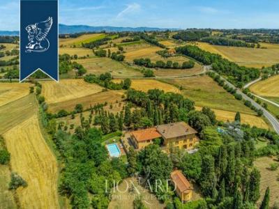 Acheter Maison 1450 m2 Foiano-della-chiana