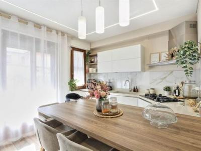 Vente Appartement CASTAGNETO-CARDUCCI  LI en Italie