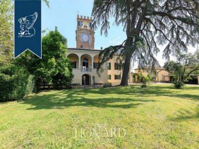 Acheter Maison 2000 m2 Collecchio