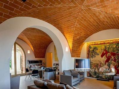 Acheter Maison 980 m2 Volterra