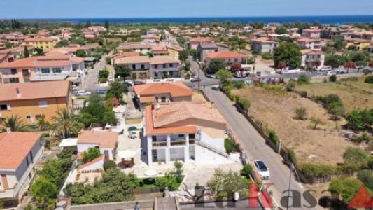 Louer Maison 40 m2 Budoni