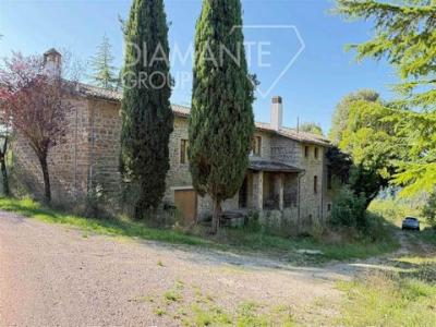 Annonce Vente 18 pices Maison Gubbio