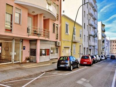 Acheter Local commercial 150 m2 Sassari