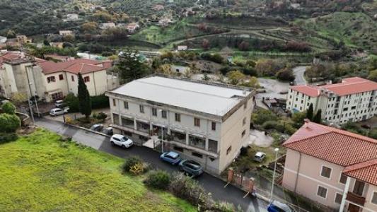 Annonce Vente Local commercial Ozieri