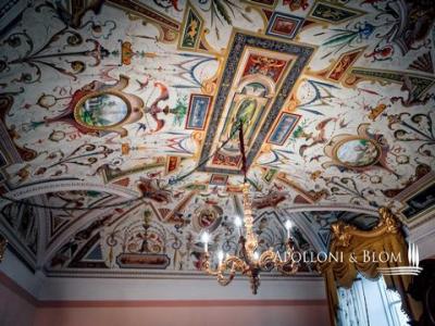 Acheter Appartement 200 m2 Cortona