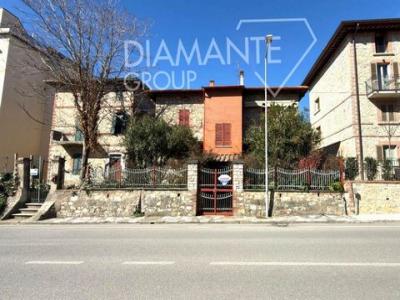 Annonce Vente 9 pi�ces Maison Castiglione-del-lago