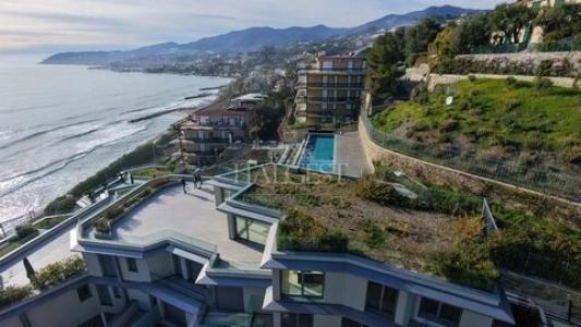 Acheter Appartement 299 m2 Sanremo