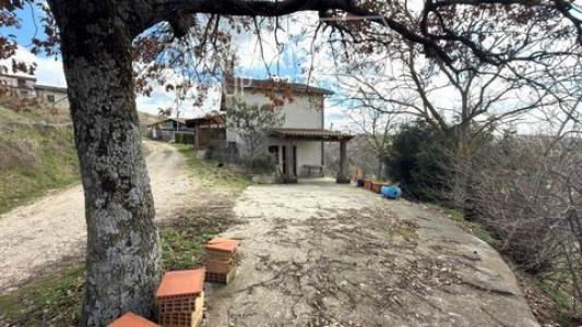 Acheter Maison 260 m2 Gubbio