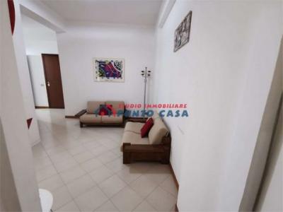 Louer Appartement 95 m2 Trapani