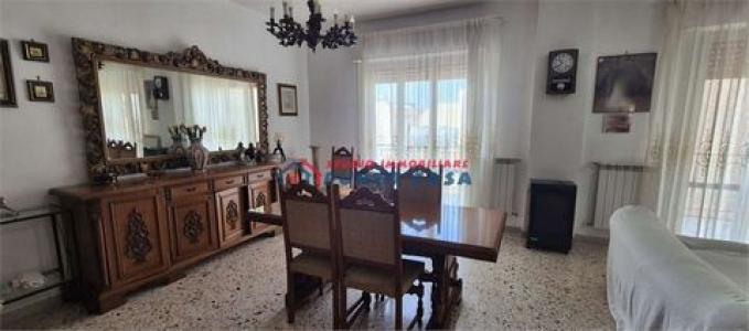 Louer Appartement 110 m2 Erice