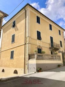 Acheter Maison 591 m2 Chianni