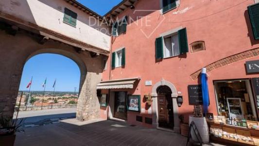 Annonce Location 3 pi�ces Appartement Castiglione-del-lago