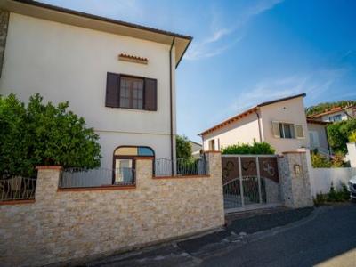 Vente Maison CALETTA-DI-CASTIGLIONCELLO  LI en Italie