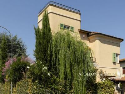 Acheter Maison 285 m2 Sarteano